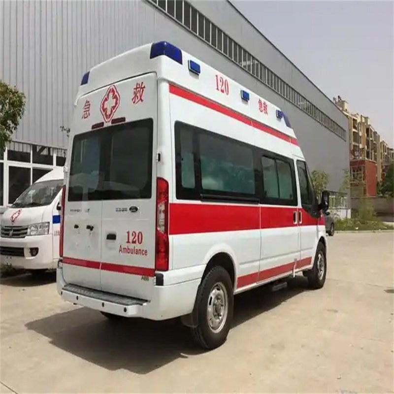 长途救护车出租服务在紧急医疗救援中扮演着重要角色，但如何选择合适的车辆和公司呢？今天就来为大家详细解析这一问题。